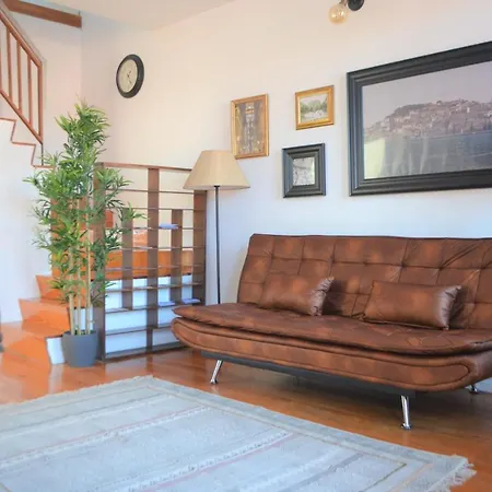 Apartament Feeling Chiado 29 *