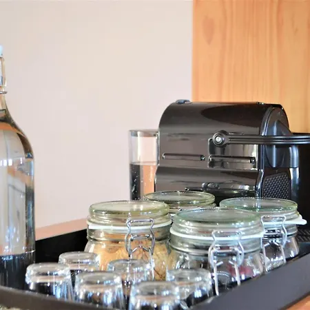 Feeling Chiado 29 * ליסבון